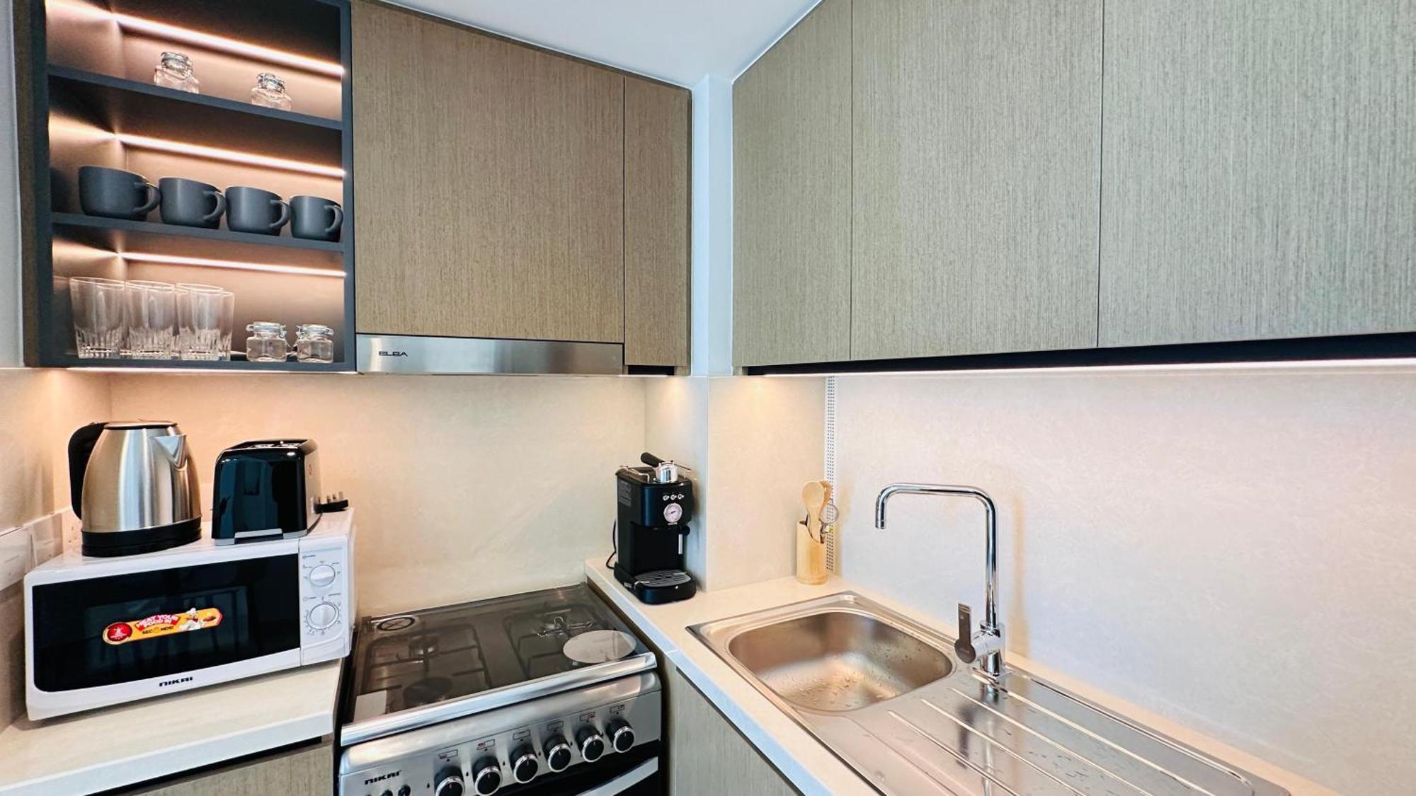 Luxury 1-bedroom At Burj Crown Апартаменти
